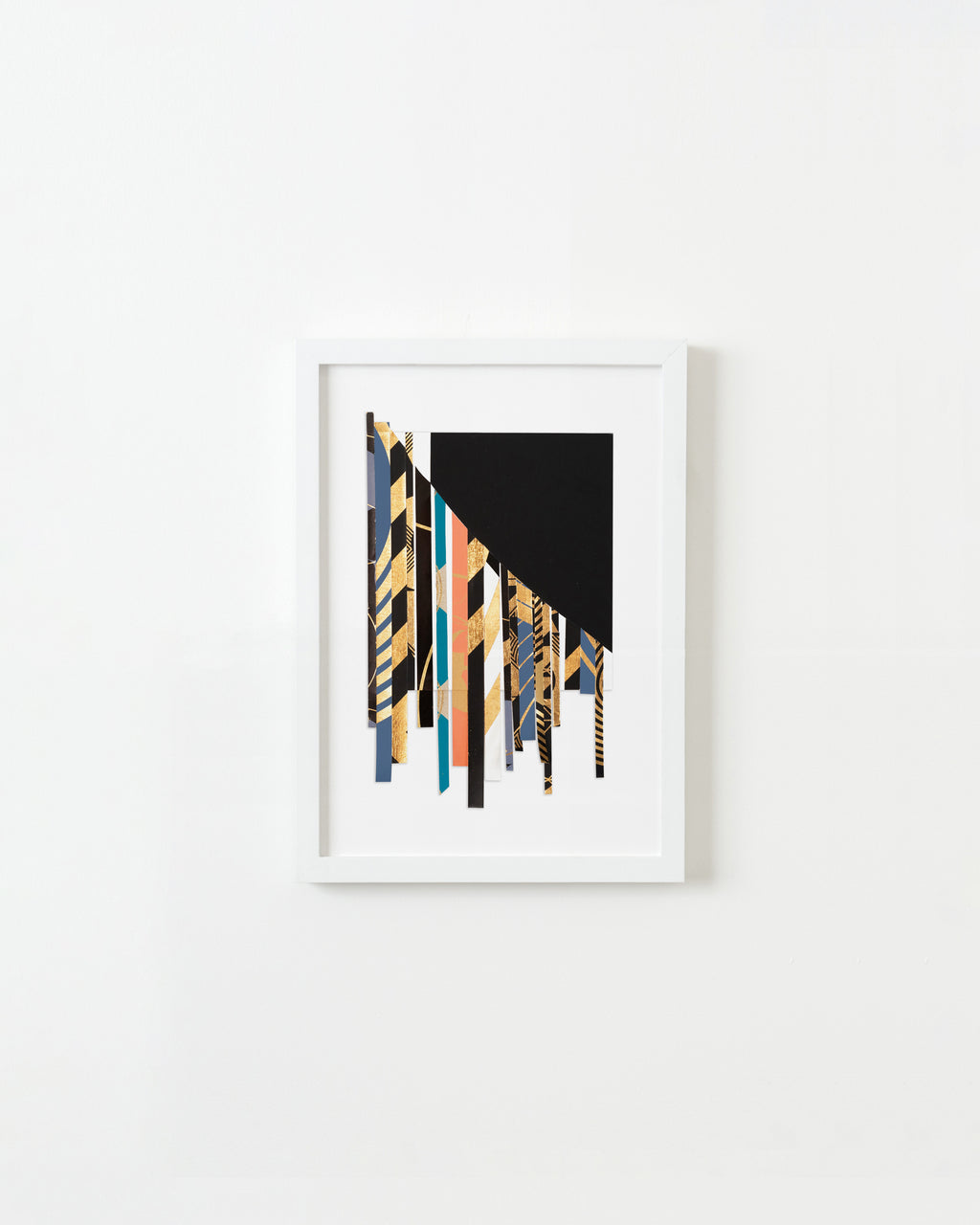 Mixed Media by Lisa Hunt titled "Cross Sections Free Form No.5" - 1.
