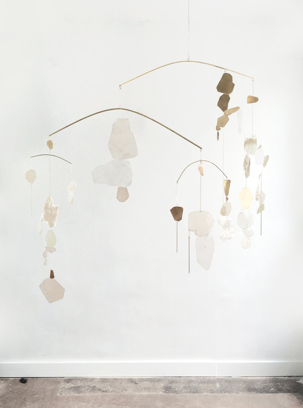 Sculpture by Christina Watka titled "The Lightness of Joy is Long" - 1.