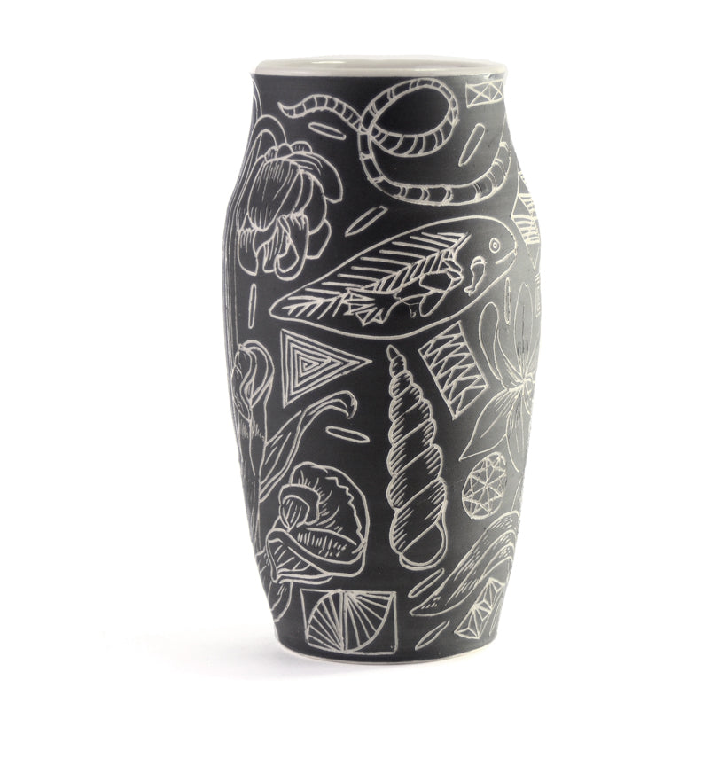 Sculpture by Dana Bechert titled "Nautilus Vase" - 3.